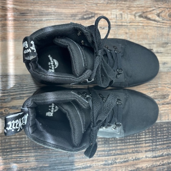 Dr. Martens Boots Womens 6 Combat Military Hardcore Edgy Lace Up Streetwear Docs - Picture 7 of 9